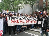 Devant, la jeunesse...  20160614 Manifestation Paris 2463 OkW PhotoMorelP