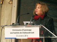 Carine Picard-Niles (Secrétaire de l'Amicale Châteaubriant-Voves-Rouillé-Aincourt) en allocution. Photo : 20161023 CeremonieChateaubriant 19065 © Photo Patrice MOREL 0624933210 image-in@patcatnats.fr