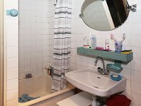 Salle d'eau et toilettes à l'étage Douche